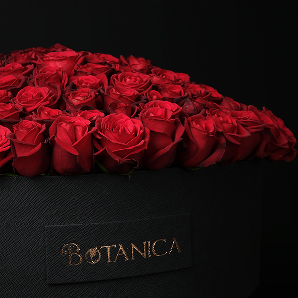 Endless Romance - 150 roses